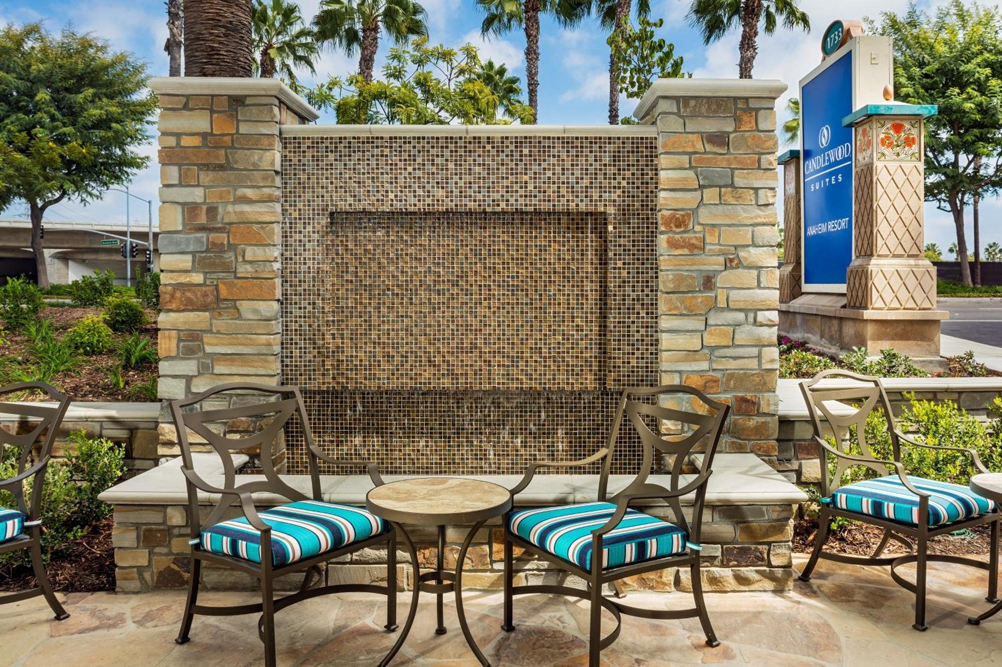 Candlewood Suites Anaheim - Resort Area By Ihg Extérieur photo