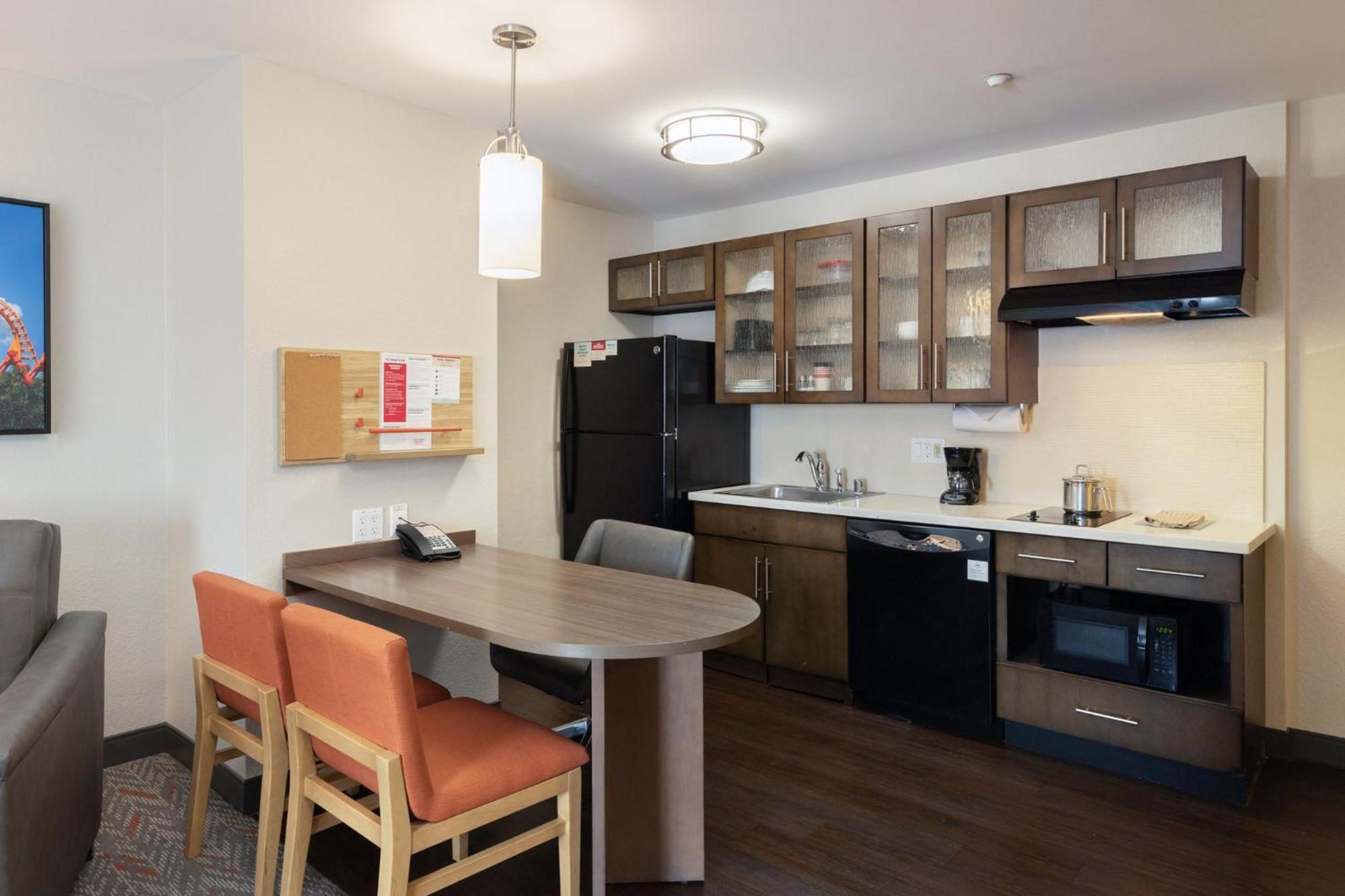 Candlewood Suites Anaheim - Resort Area By Ihg Extérieur photo